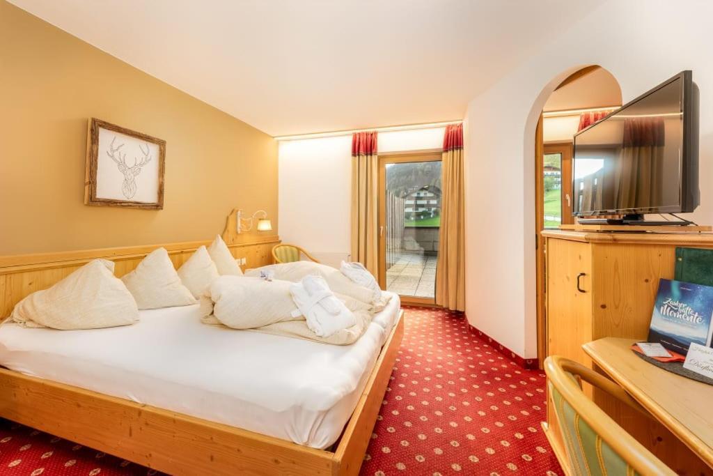 Alpen Wohlfuehlhotel Doerflwirt Hainzenberg Exteriér fotografie